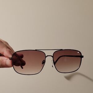 Warner's Brown Aviator Sunglasses Gradient Lenses